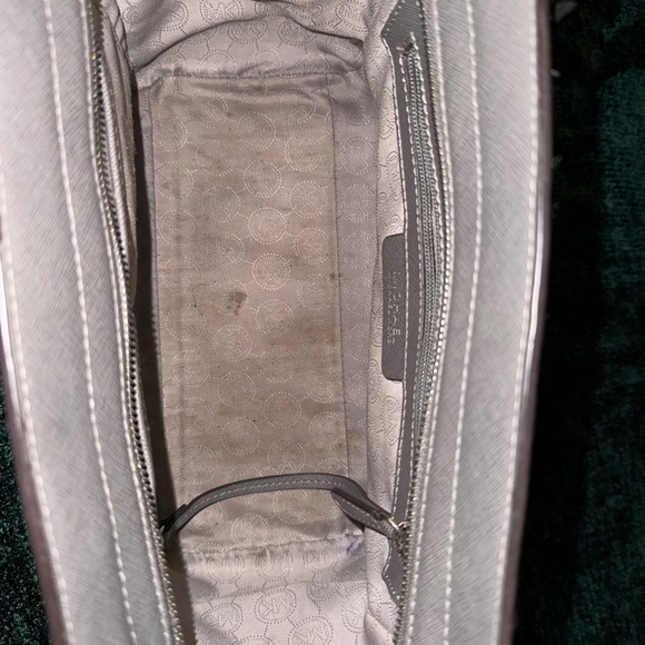 Michael Kors Medium Selma - Picture 7 of 7